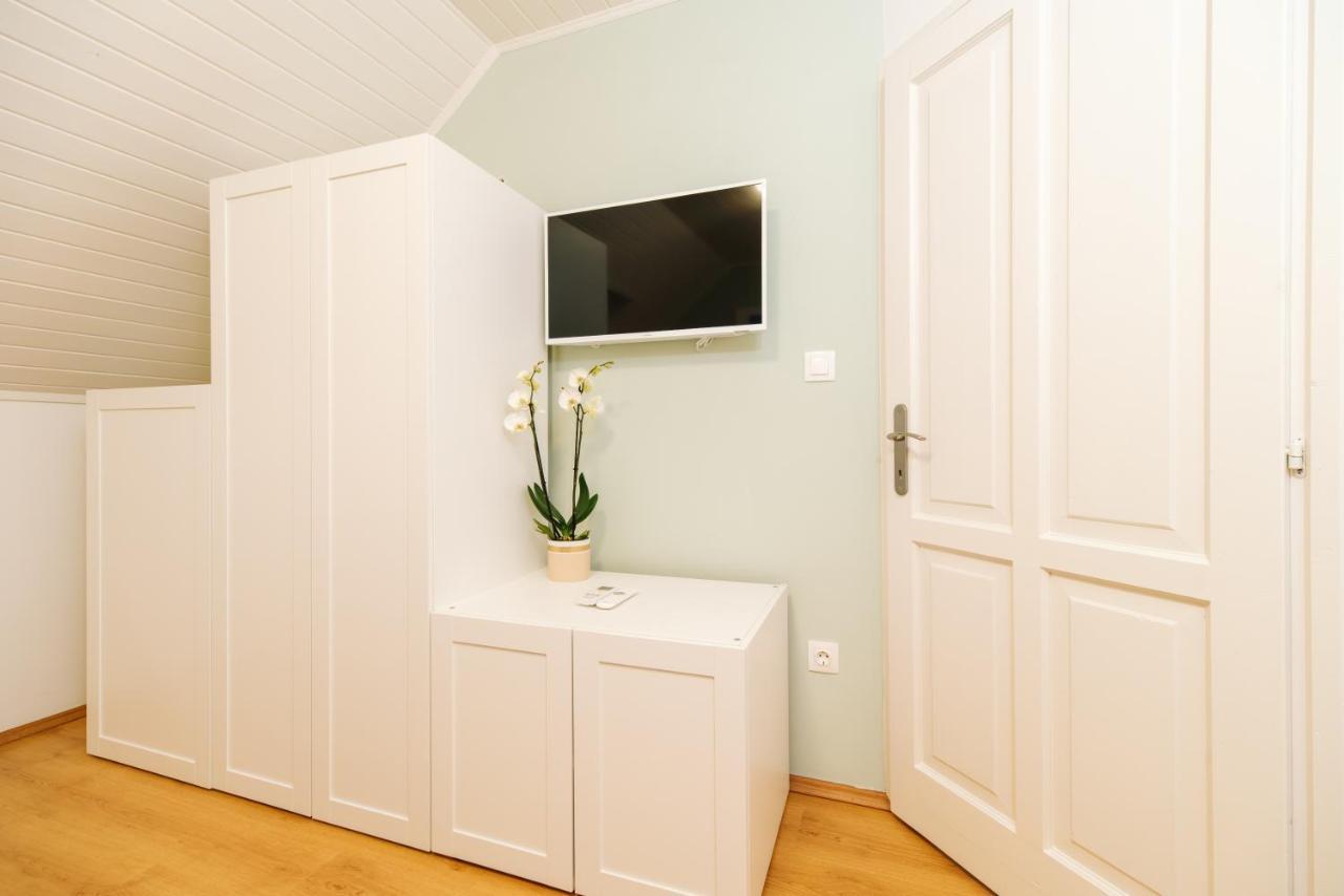 Topáz Apartmanházak Balatongyörök Exterior foto